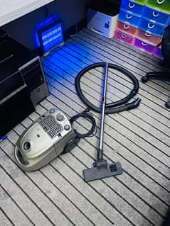 tarrington house vacuum cleaner 2500 watt