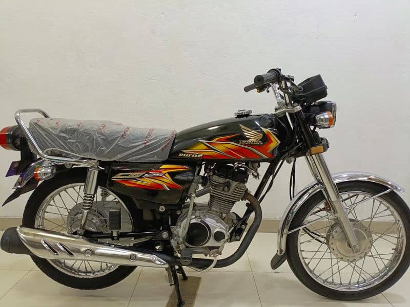 Honda CG 125 2021 Model 3