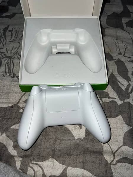 -XBOX SERIES S/X CONTROLLER 3