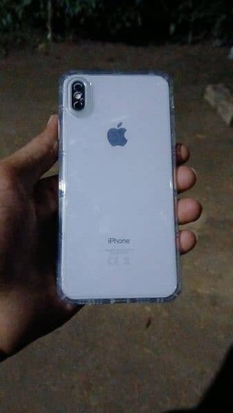 I phone xs max 2