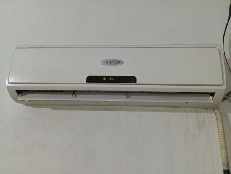 SiNGER AC for sale 0