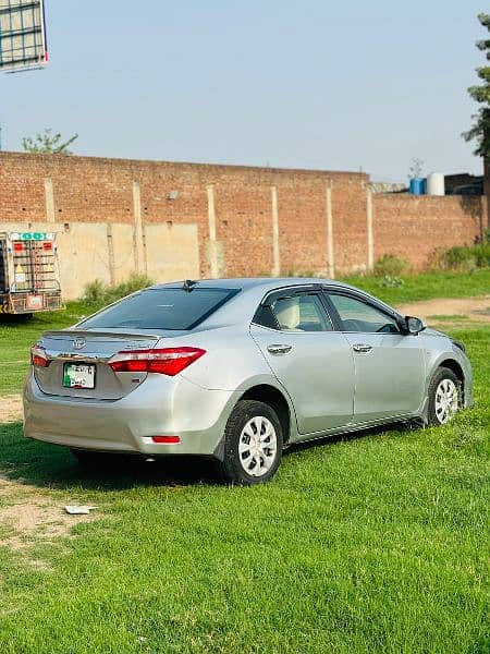 Toyota Corolla GLI 2014 4