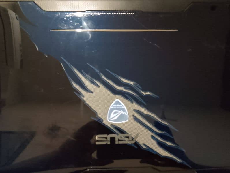 Asus gaming laptop 1 gb ddr5 128 bit Nvidia card 0