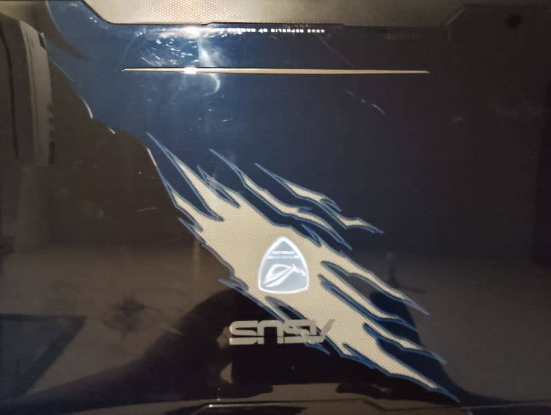 Asus gaming laptop 1 gb ddr5 128 bit Nvidia card 1