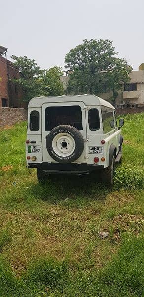 Land Rover Defender 1988 5