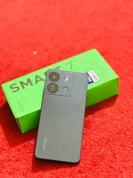 Used infinix Smart 7 4/64 1