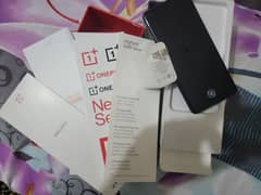 oneplus 9 pro 12/256 with original charger and box