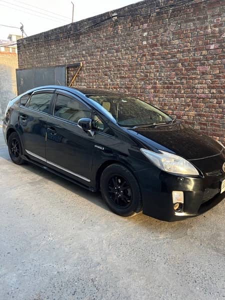 Toyota Prius 2011 6