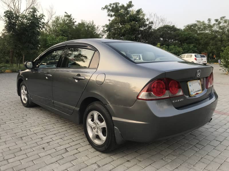 Honda Civic VTi 2010 1.8 i-VTEC 3