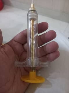 birds feeding syringe