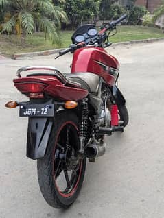 yamaha ybr 125cc 2015 red color