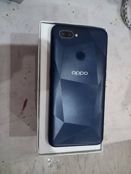 oppo a12 in good condition urgent sale 0