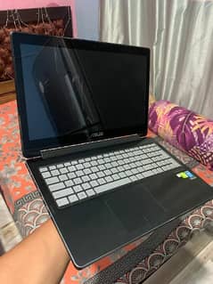 Asus Gaming laptop with 2gb Nvidia geforce 840m