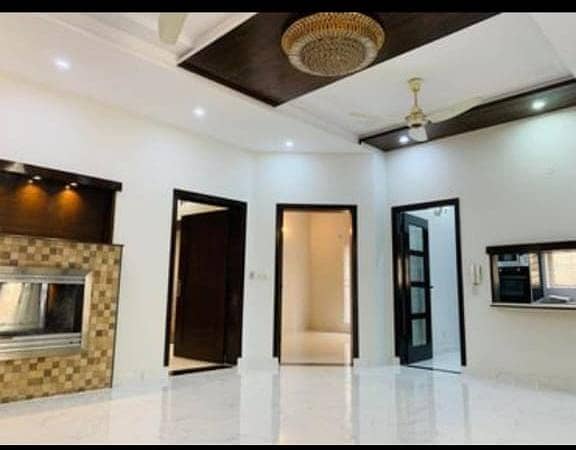 Ten Marla House in Bahria Town Lahore 4