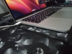 MACBOOK PRO 2017