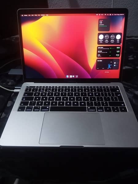 MACBOOK PRO 2017 1