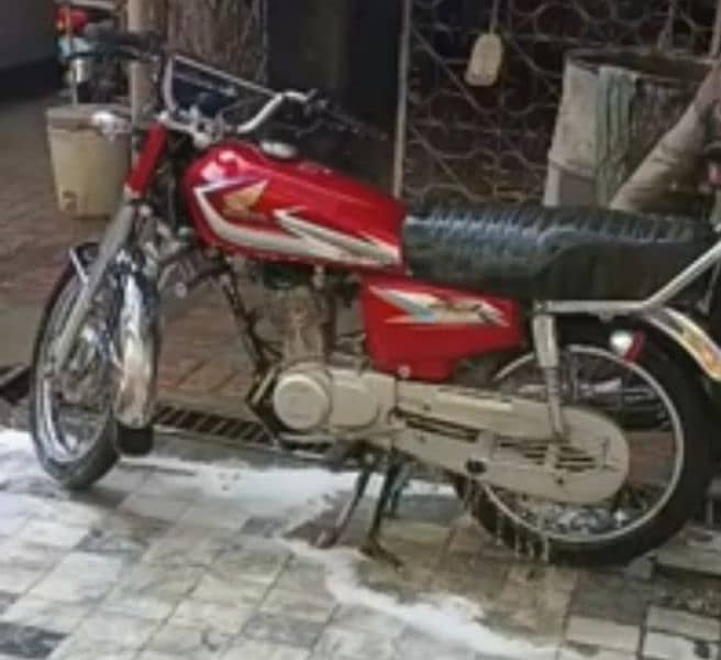 Honda cg 125 cc  contect num (03240169549) 4