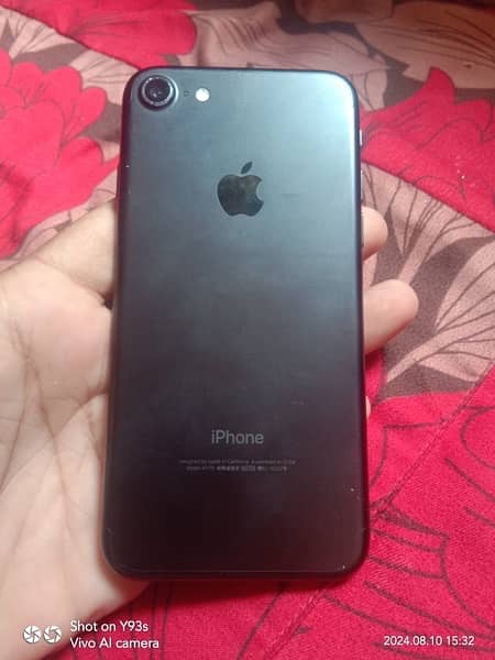 iphone 7 128gb (non pta) rate munasib hojyga 0