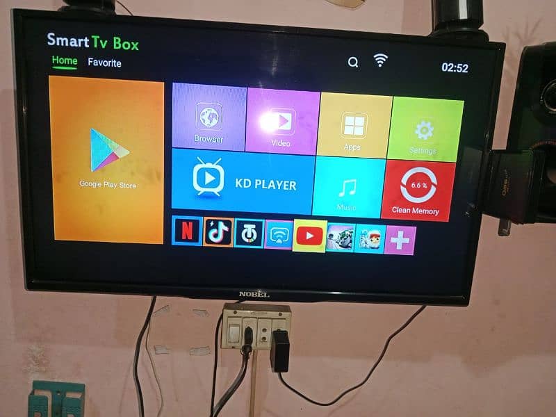 32. inch led with Smart box neet and caleen urgent saile 1