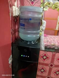 water dispenser and fridge