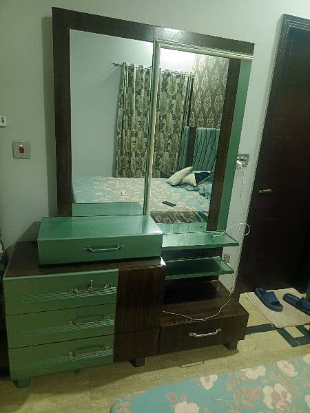 dressing table brand new condition for sale 1