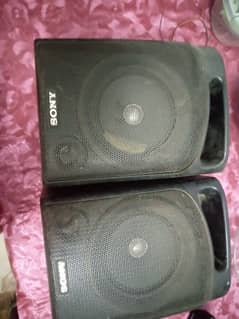 speakers