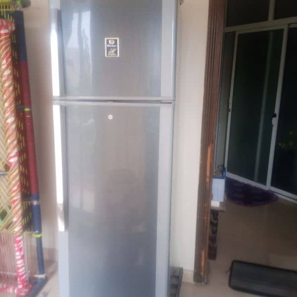 Dawlance fridge best condition 5