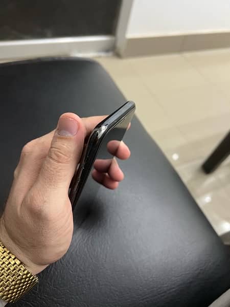 Iphone 11 Pro Max Pta Approve 5