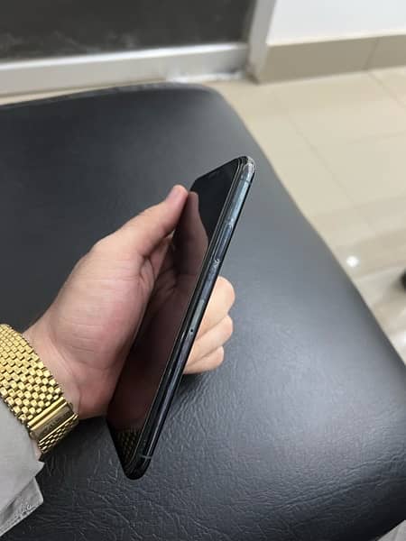 Iphone 11 Pro Max Pta Approve 6