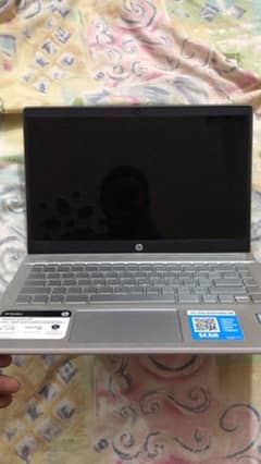 HP Pavilion 14-CE0068ST | i5 8thGen | 256gb SSD | 16gb RAM