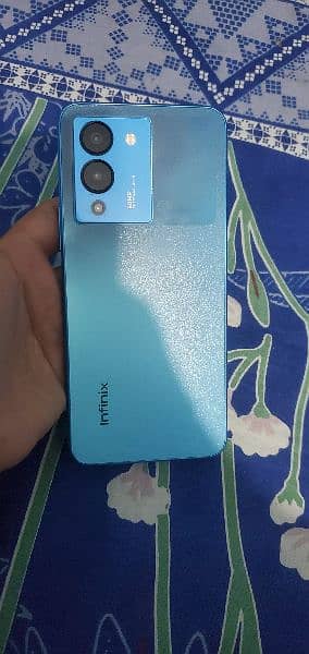 infinix note 12 8/128 with Box and charger 2