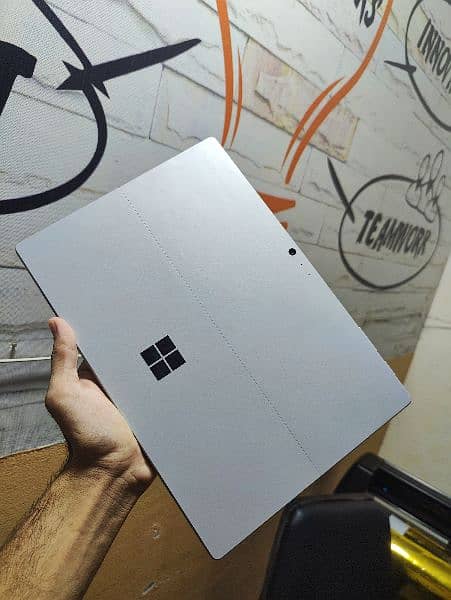 SURFACE  PRO 0