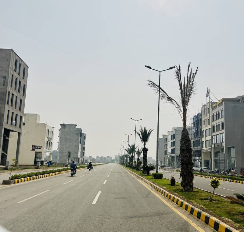 5 Marla Residential Plot For Urgent Sale Block Platinum In Park View City Lahore 1