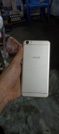 Vivo y66 with box charger 0