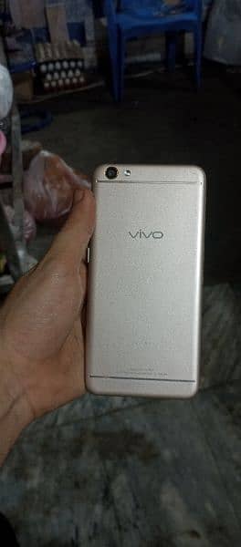 Vivo y66 with box charger 0