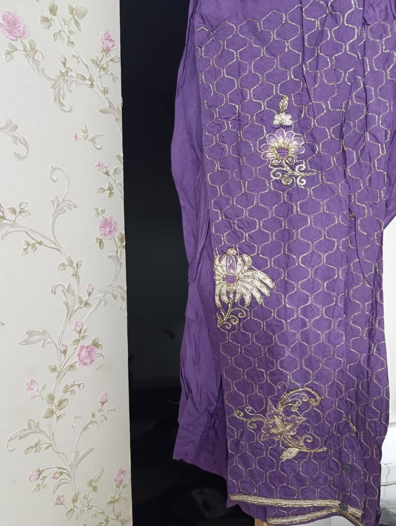 Pure silk shirt and trousers for sale 0