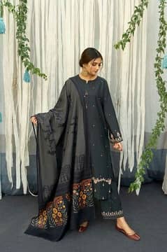 3 pcs Women Unstitched Embroided Suit