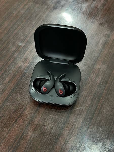 Beats Fit Pro 1