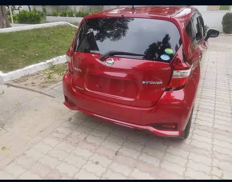 Nissan Note E Power 2017 1