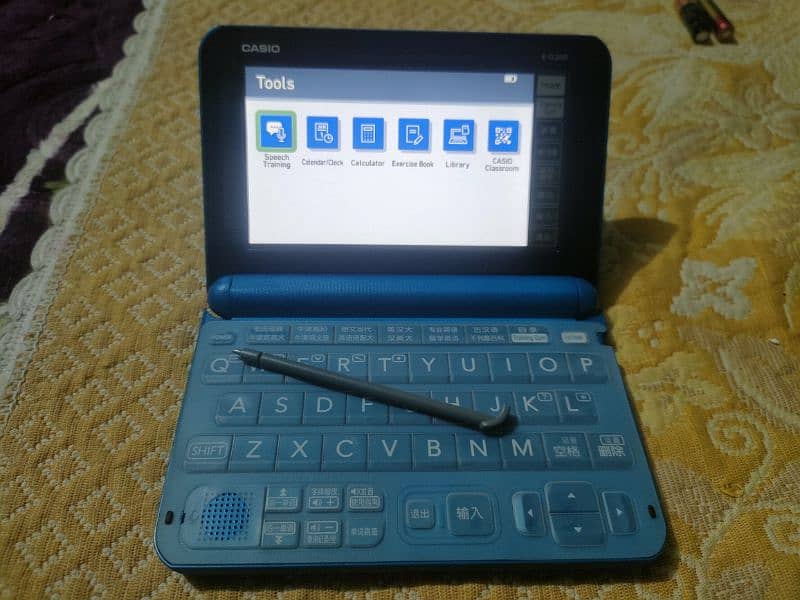 Casio touch digital dictionory 2