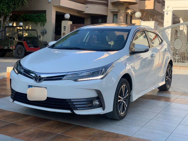 Toyota Altis Grande 2020 1