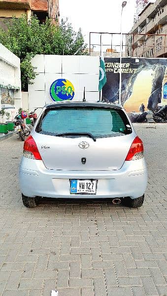 Toyota Vitz 2008 5