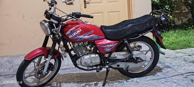 Suzuki GS 150 4