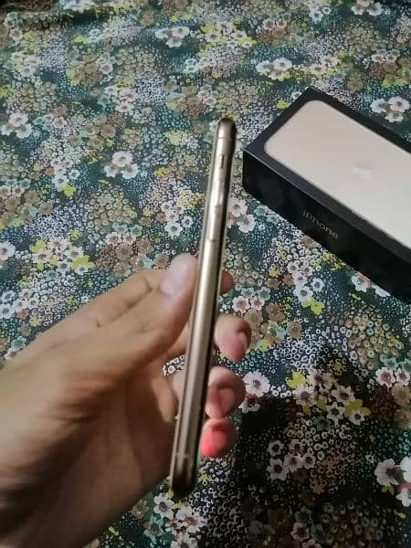 iPhone 11 Pro all okay 5