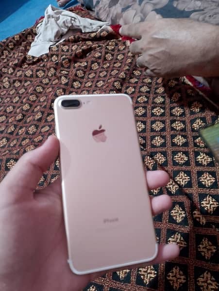 iPhone 7plus pta approved 3