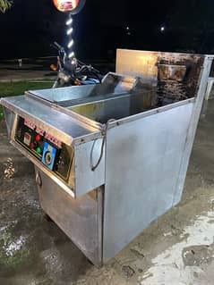 commercial fryer