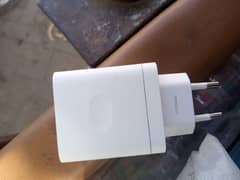 Oppo a38 charger 33 wat original box wala 03129572280