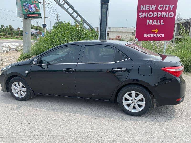 Toyota Corolla Altis 2017 1