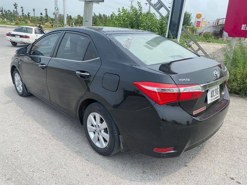 Toyota Corolla Altis 2017 6