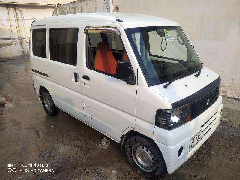 Mitsubishi Minicab Bravo 2014/2009 1